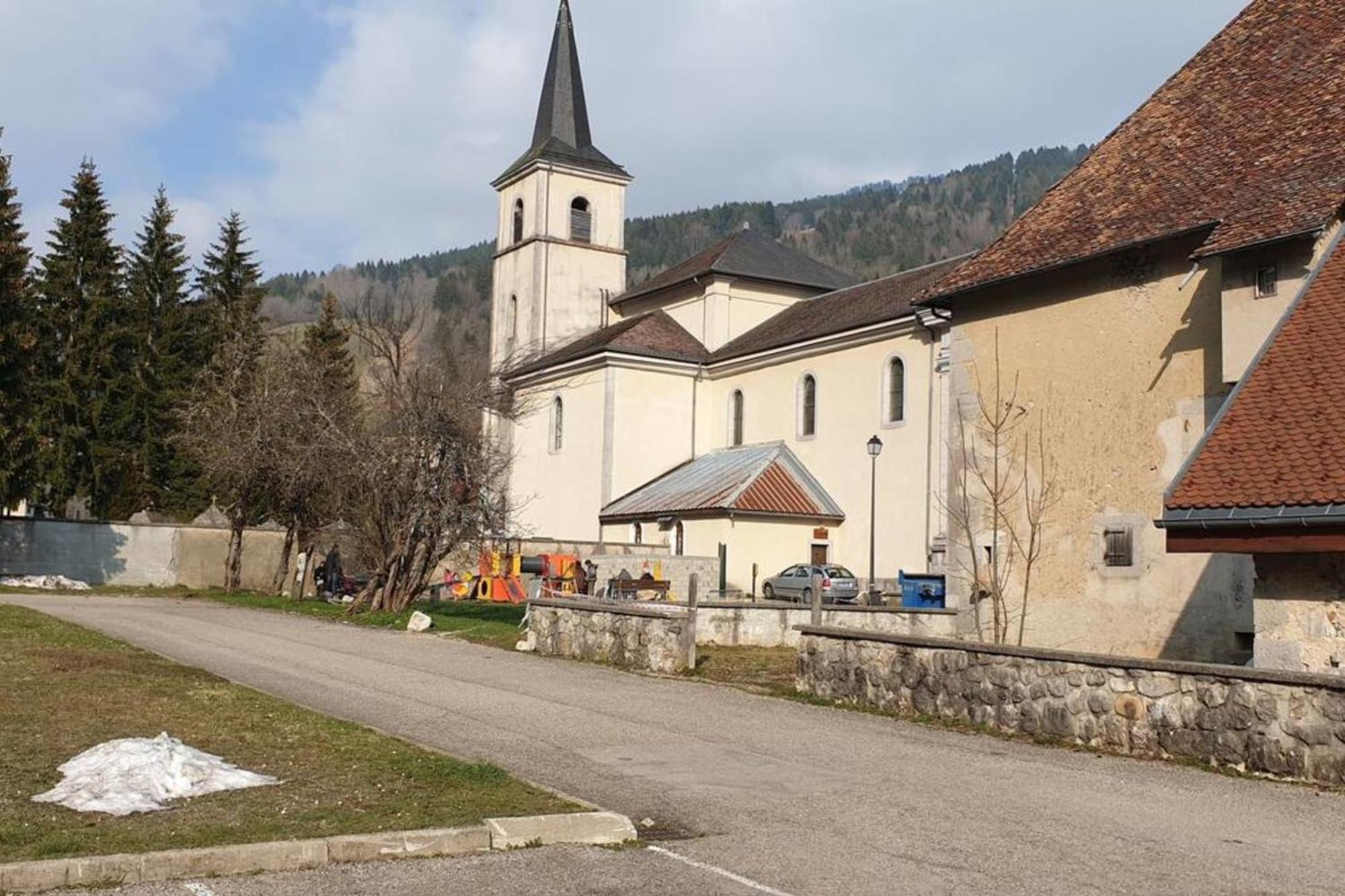Duplex Lumineux Et Spacieux En Plein Centre Bourg Saint-Pierre-de-Chartreuse Ngoại thất bức ảnh